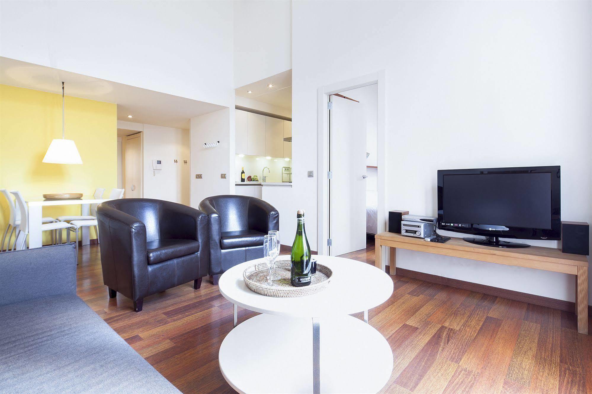 Inside Barcelona Apartments Mercat Εξωτερικό φωτογραφία