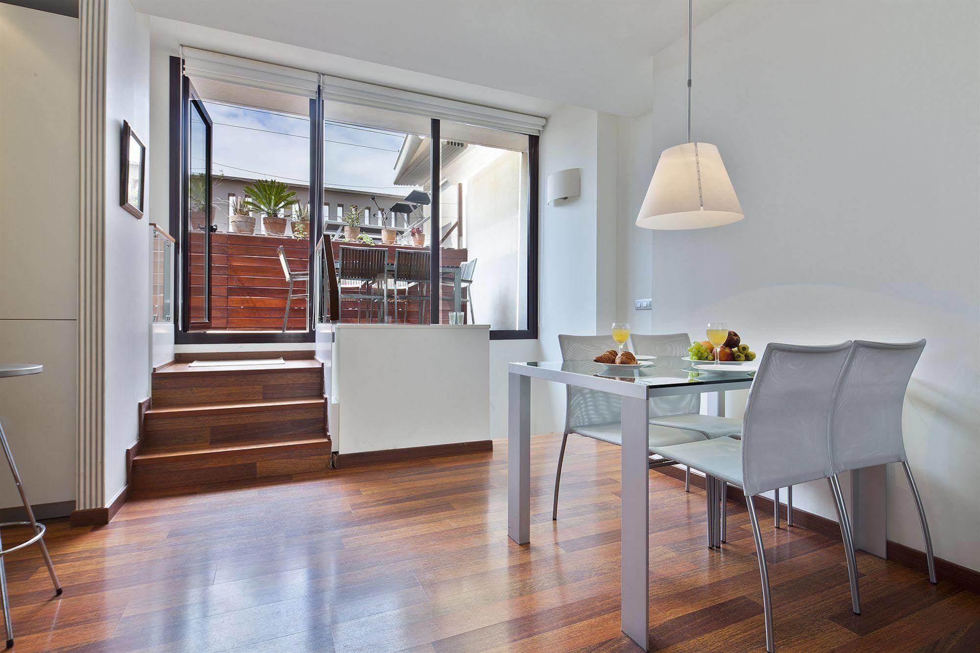 Inside Barcelona Apartments Mercat Εξωτερικό φωτογραφία