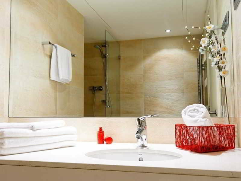 Inside Barcelona Apartments Mercat Εξωτερικό φωτογραφία