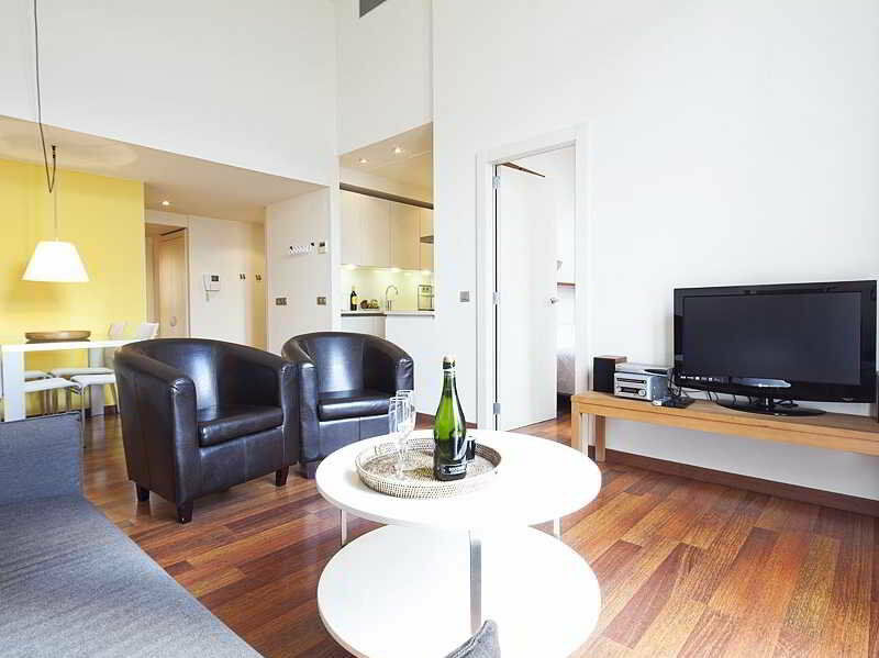 Inside Barcelona Apartments Mercat Εξωτερικό φωτογραφία