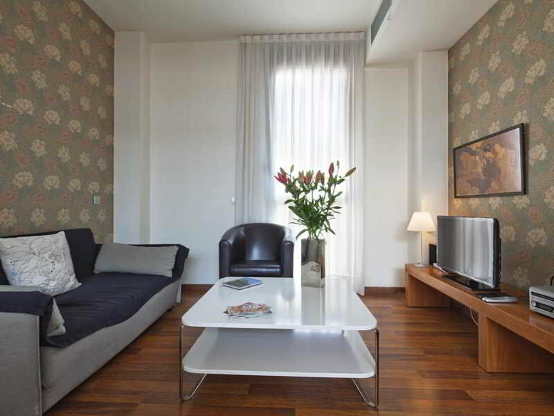 Inside Barcelona Apartments Mercat Εξωτερικό φωτογραφία